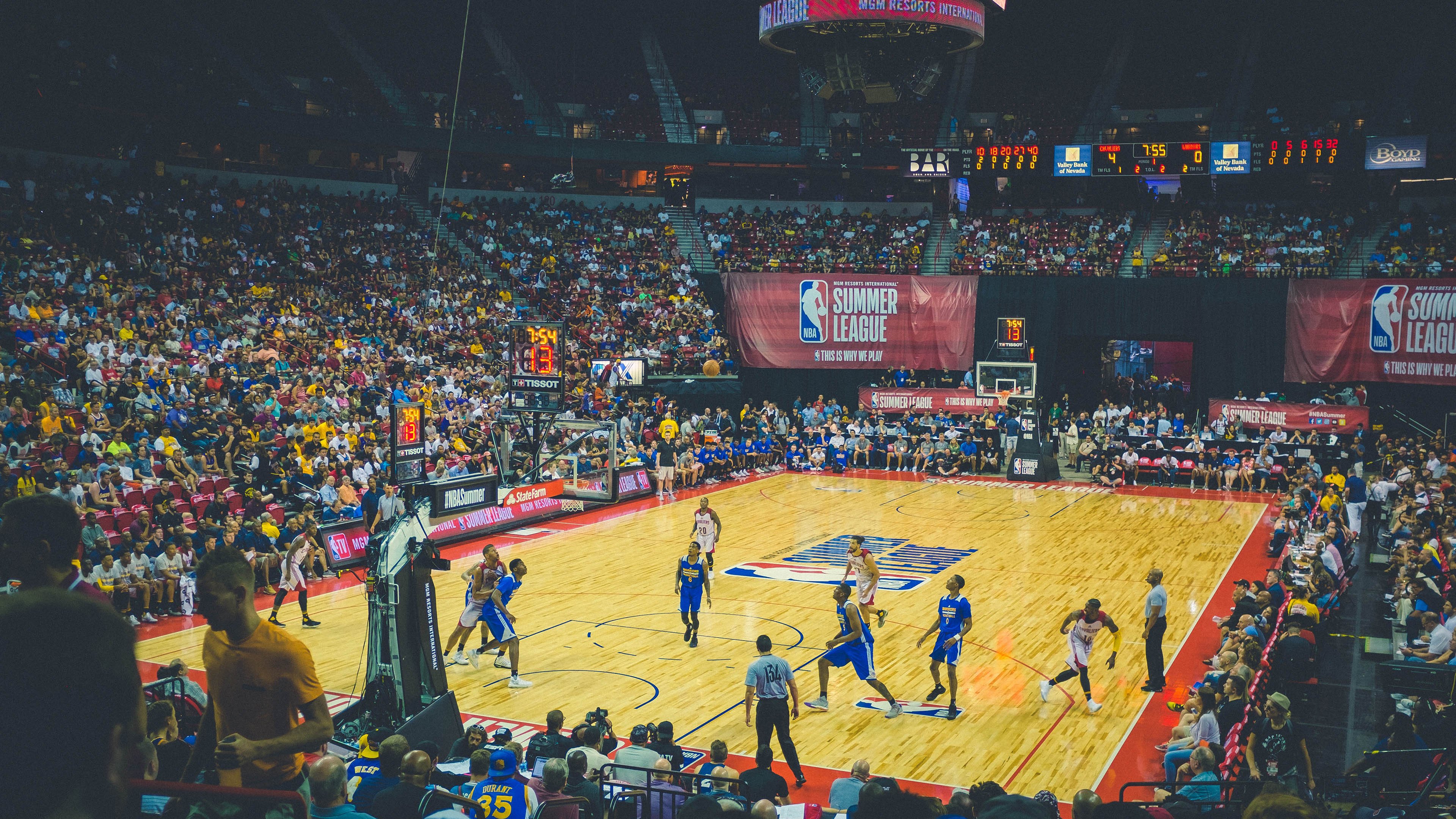 各类体育联赛影响力逐渐扩大